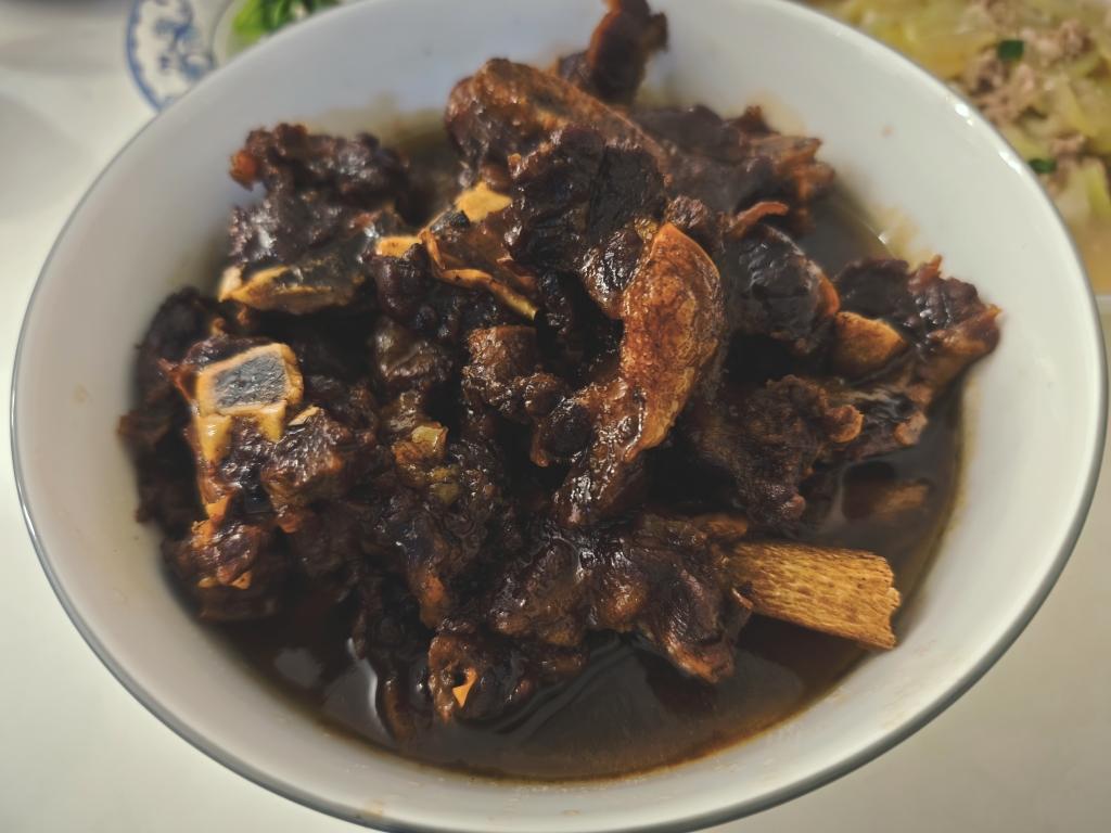 红烧牛肋排