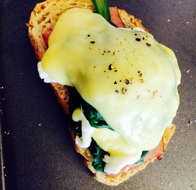 Eggs Benedict 班尼迪克蛋