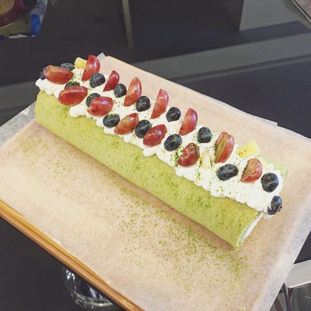 抹茶戚风蛋糕卷