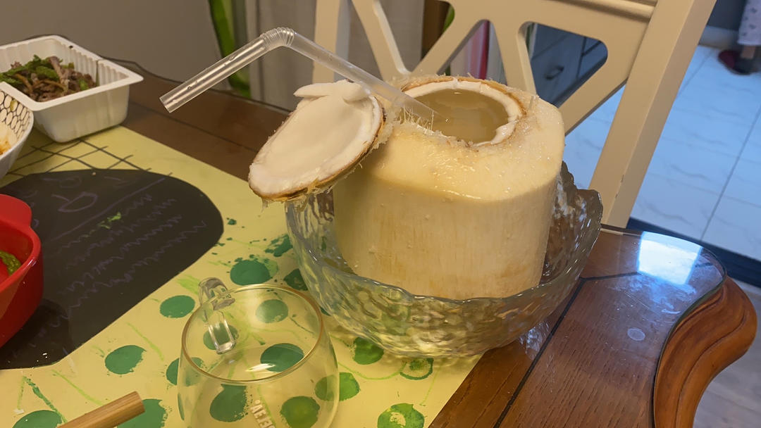 椰子喝完千万别扔！0失败！有椰肉的椰奶冻！超好吃😋