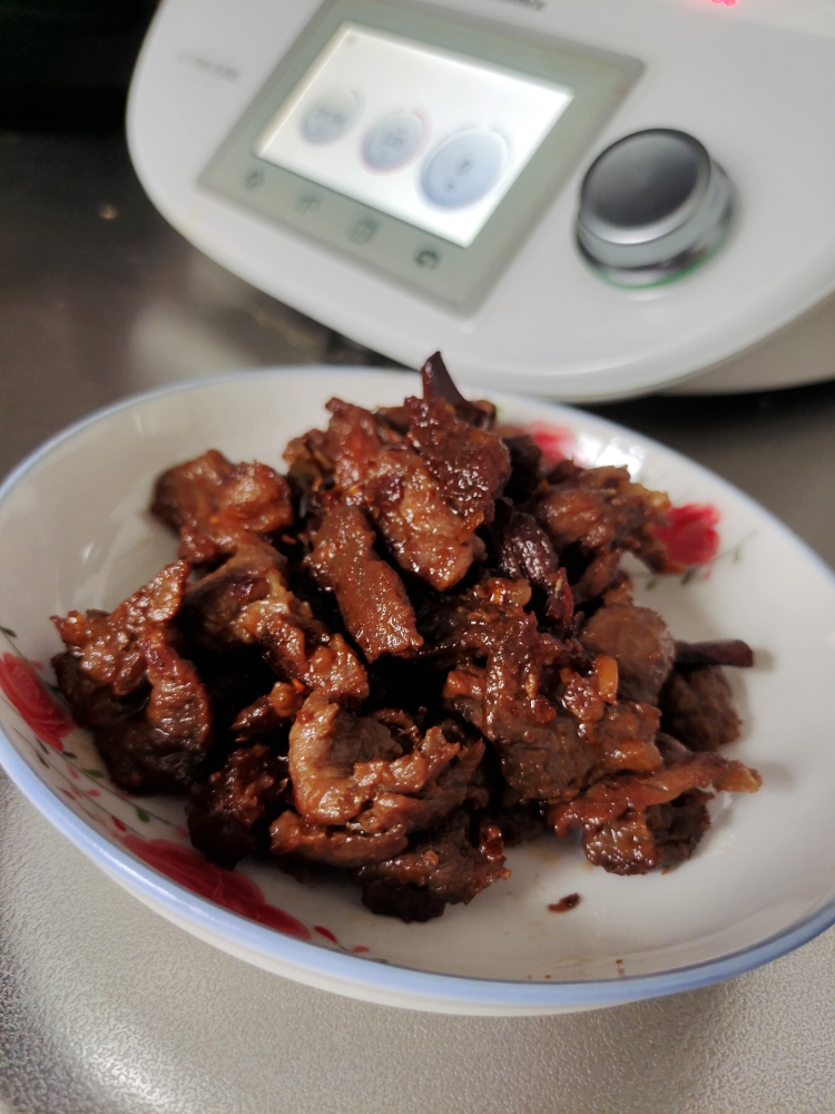 冷吃牛肉/地道中国菜夏日甘甜，鸭翅，鸡翅尖（美善品小美食谱）的做法
