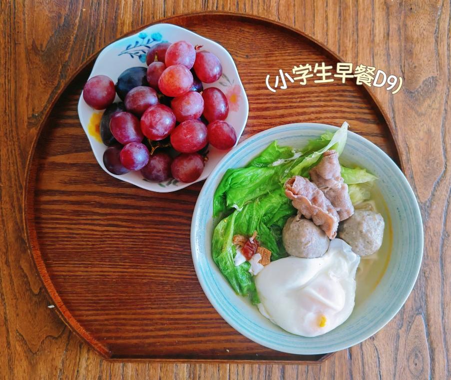 小学生早餐