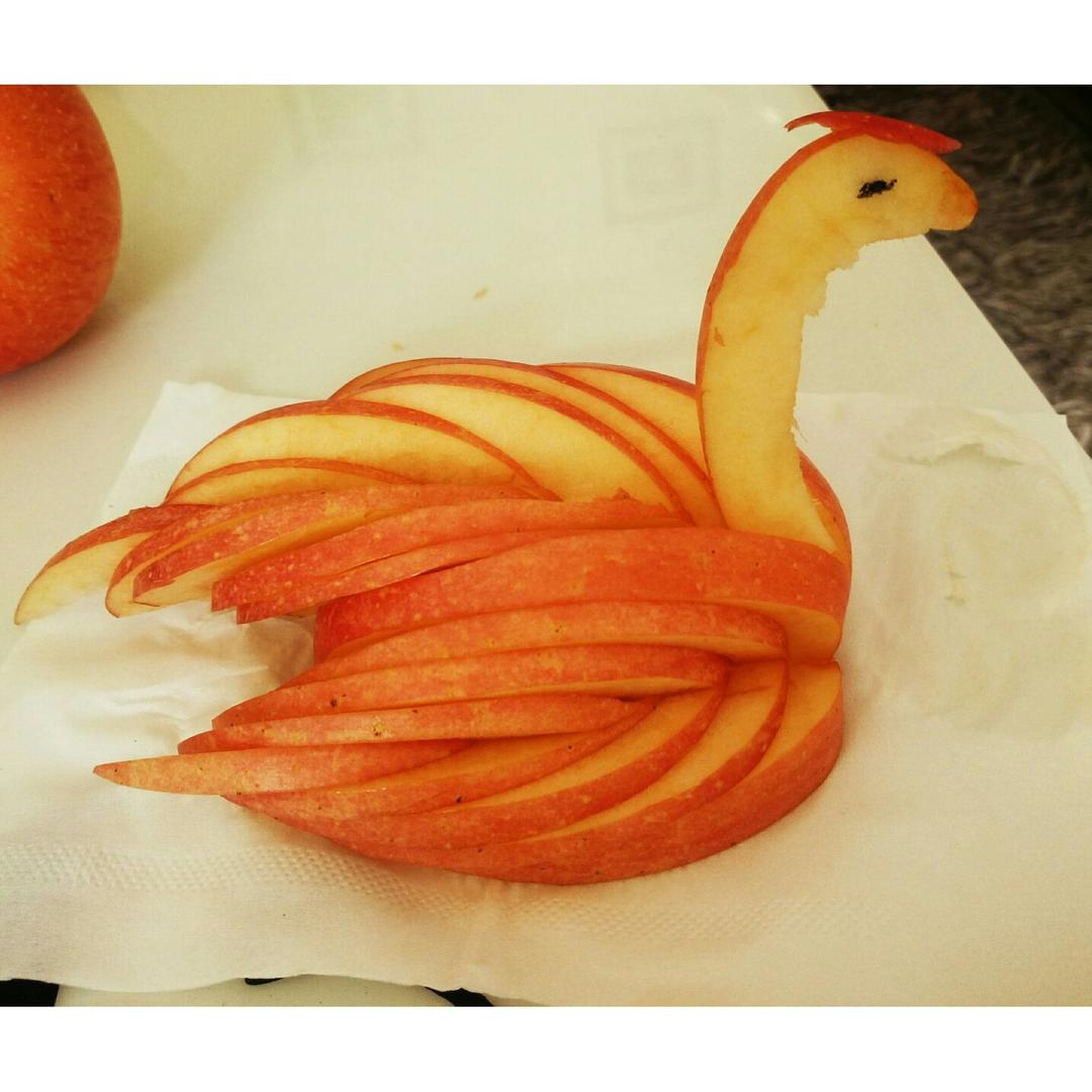 oogway做的苹果天鹅