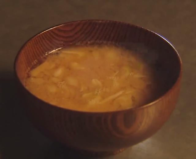 料理仙姬 锅烧味增汤 无需高汤的做法