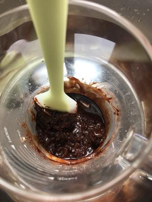 可可液块自制黑巧克力（炼乳版）的做法 步骤2