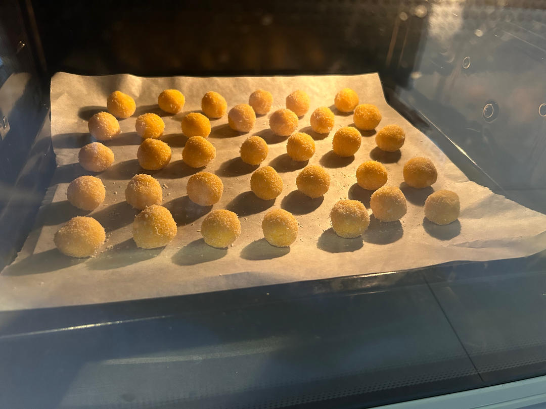 椰蓉酥球