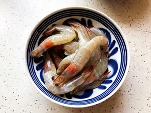 西红柿茄汁仙贝大海虾的做法 步骤2