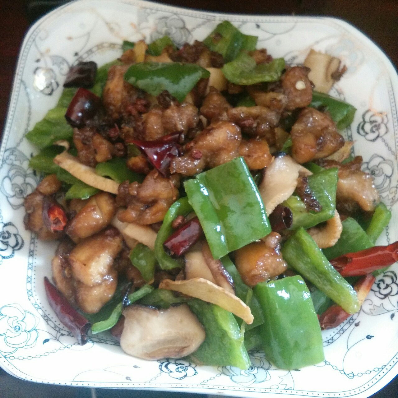 青椒炒鸡腿肉（大厨级别）