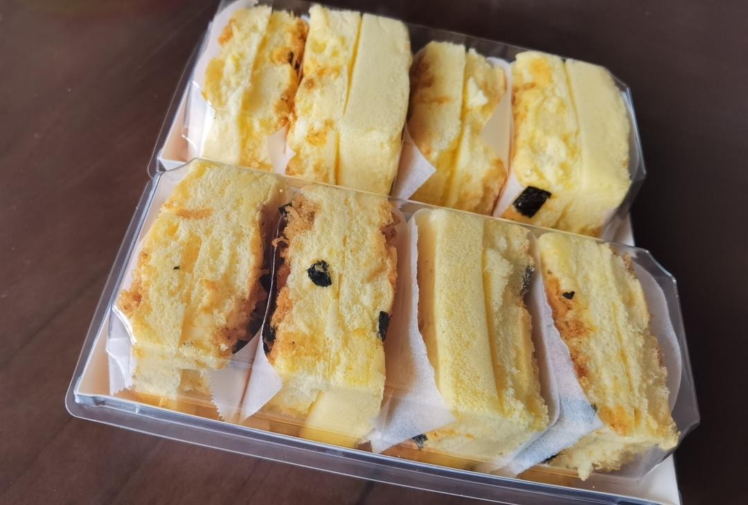 不用卷的肉松蛋糕～
