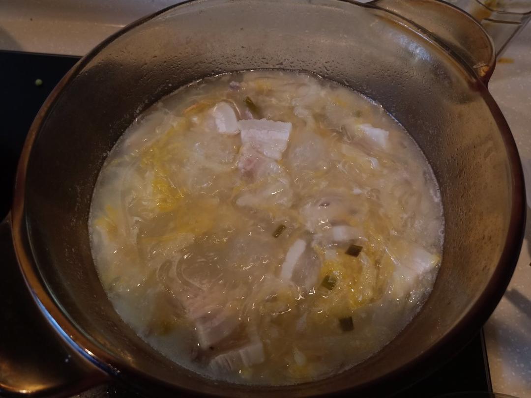 酸菜汆白肉（勾氏私房菜）
