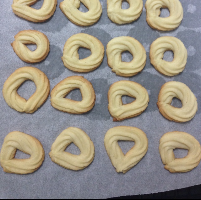 很酥的蛋白曲曲奇