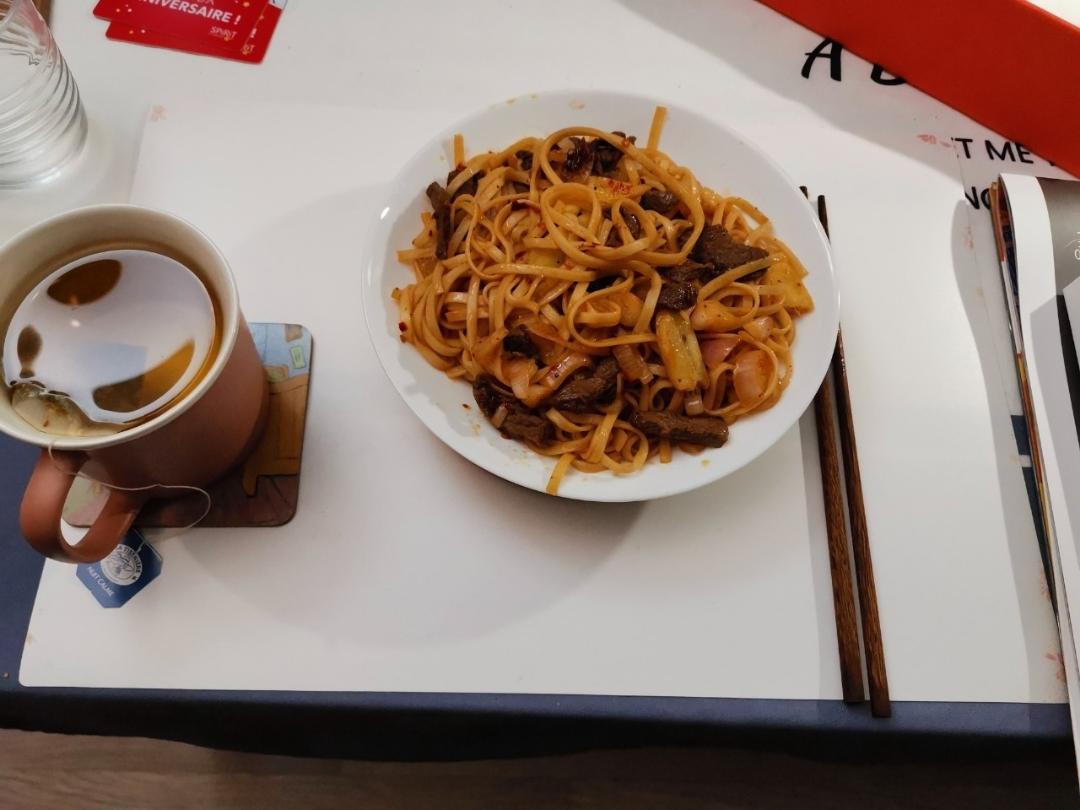 黑椒牛肉炒面