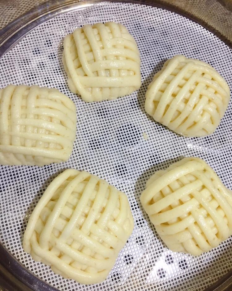 抹茶红豆包