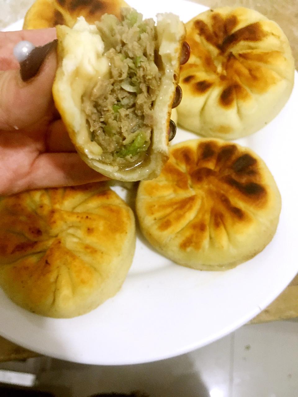 牛肉芹菜馅饼的做法 步骤10