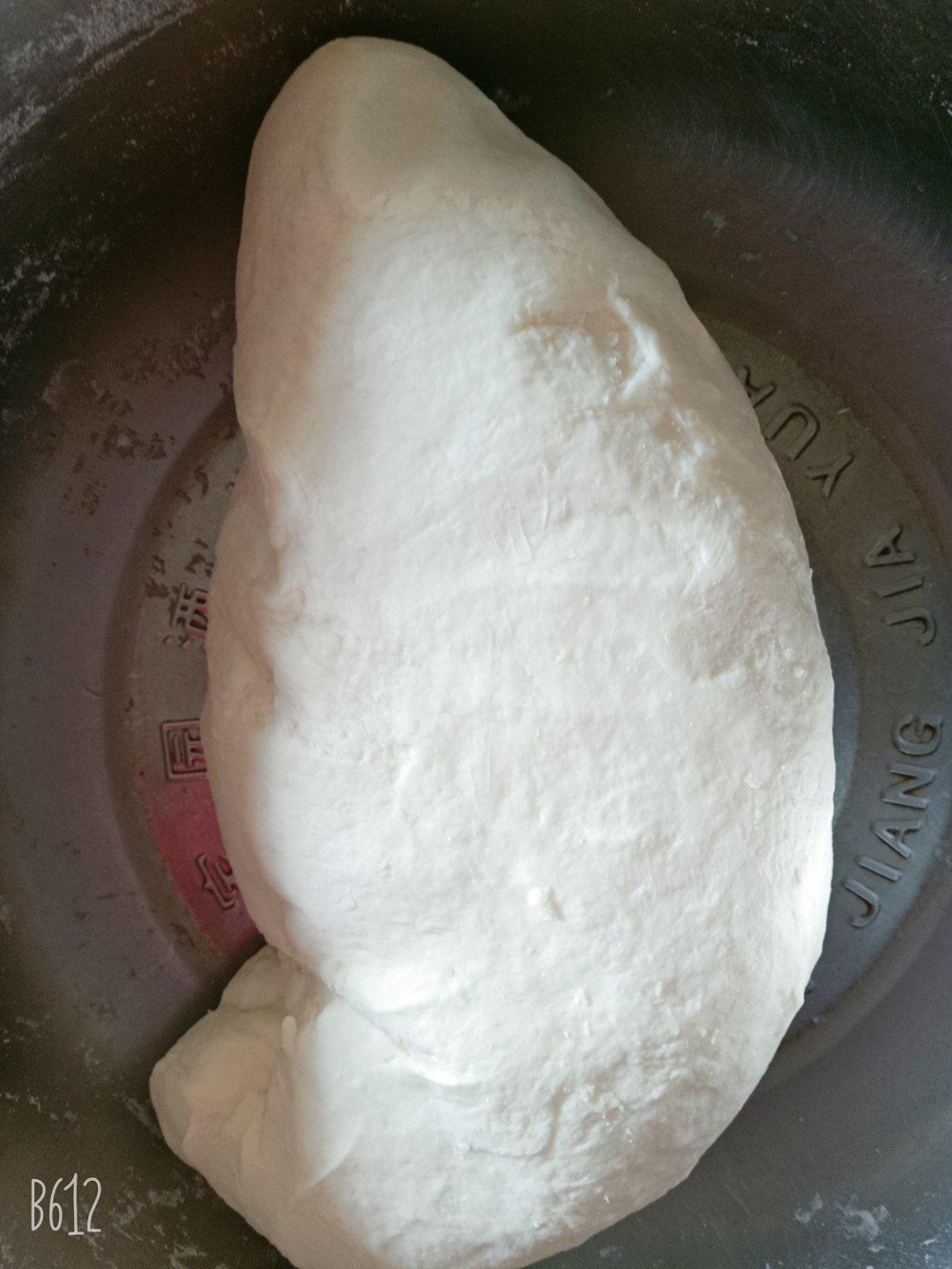 如何制作饺子皮