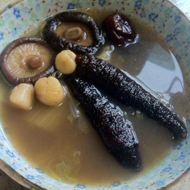 头姐姐无欲无求做的海参汤