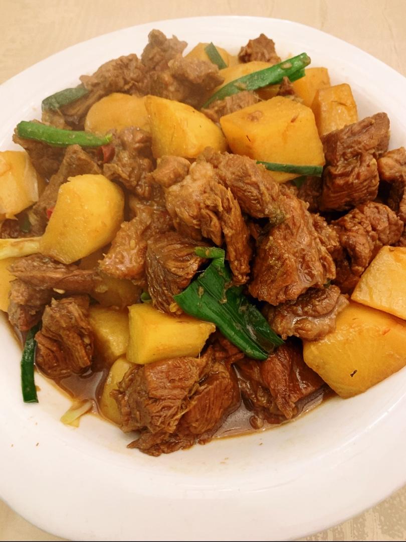 萝卜炖牛腩