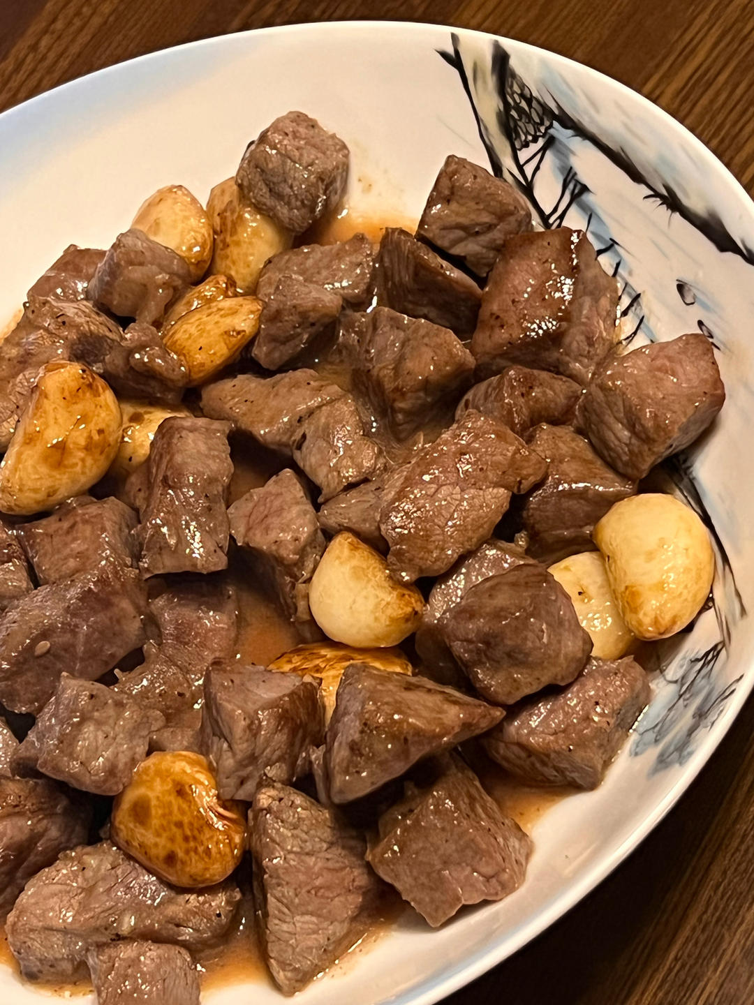 好吃到舔盘的蒜香黑椒牛肉粒