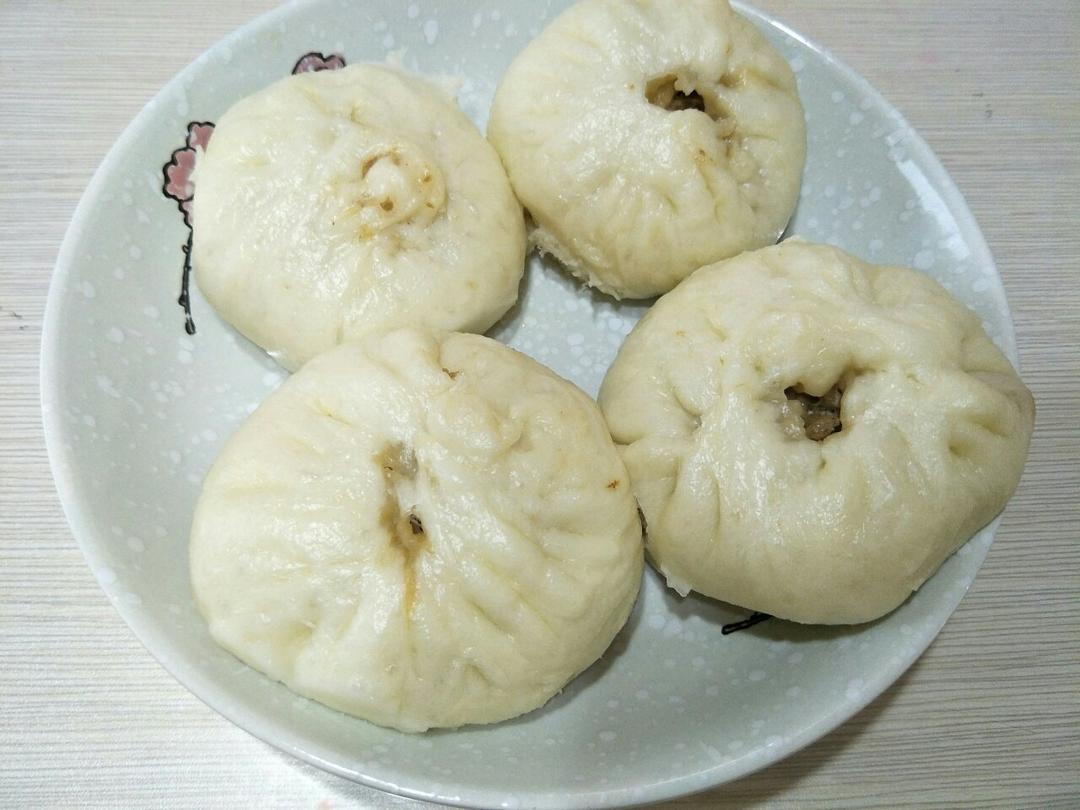 鲜肉包子