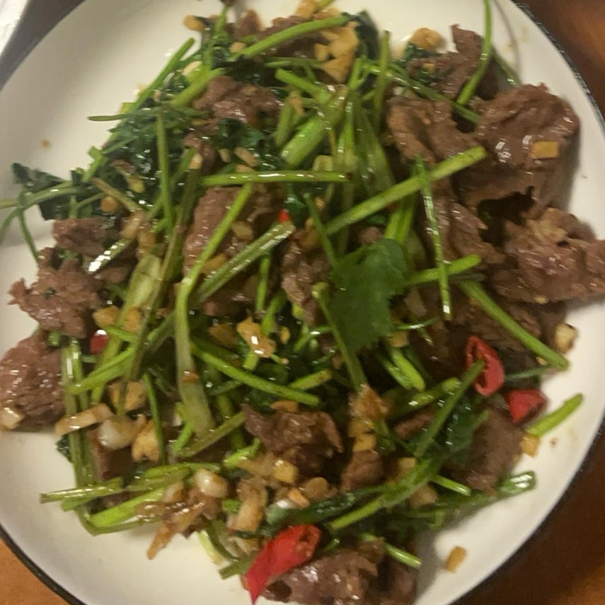 小炒牛肉