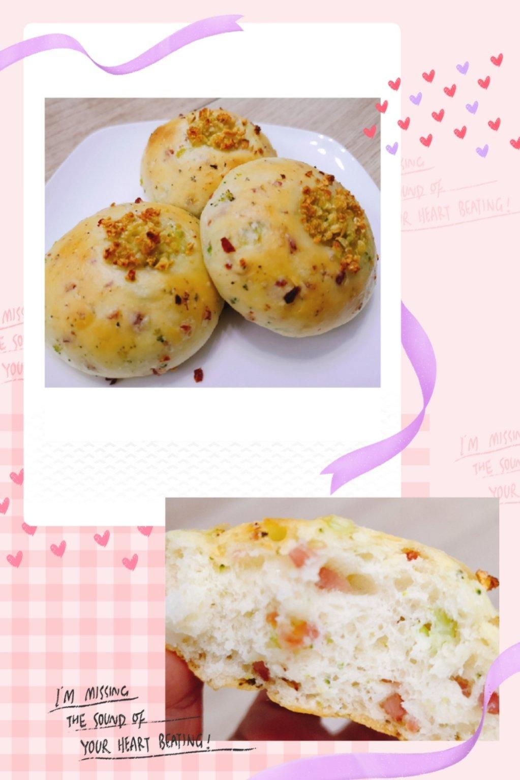 西兰花腊肠橄榄油面包