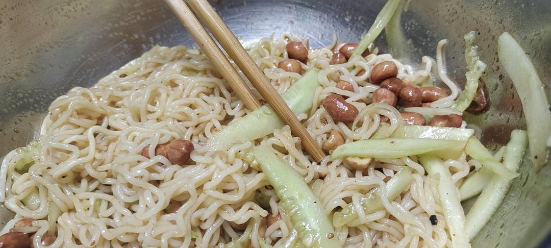 黄磊老师同款👉雪碧拌面🍜好吃到爆❗️