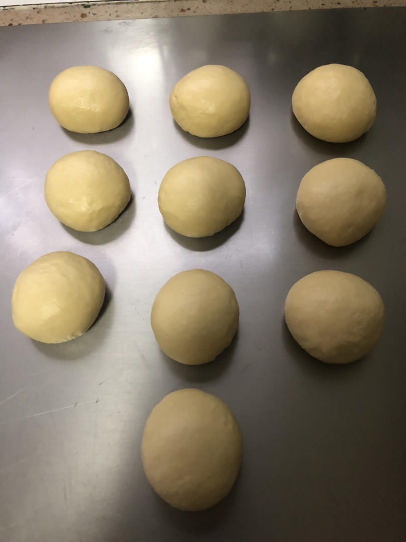 软到不知所措的牛奶卷