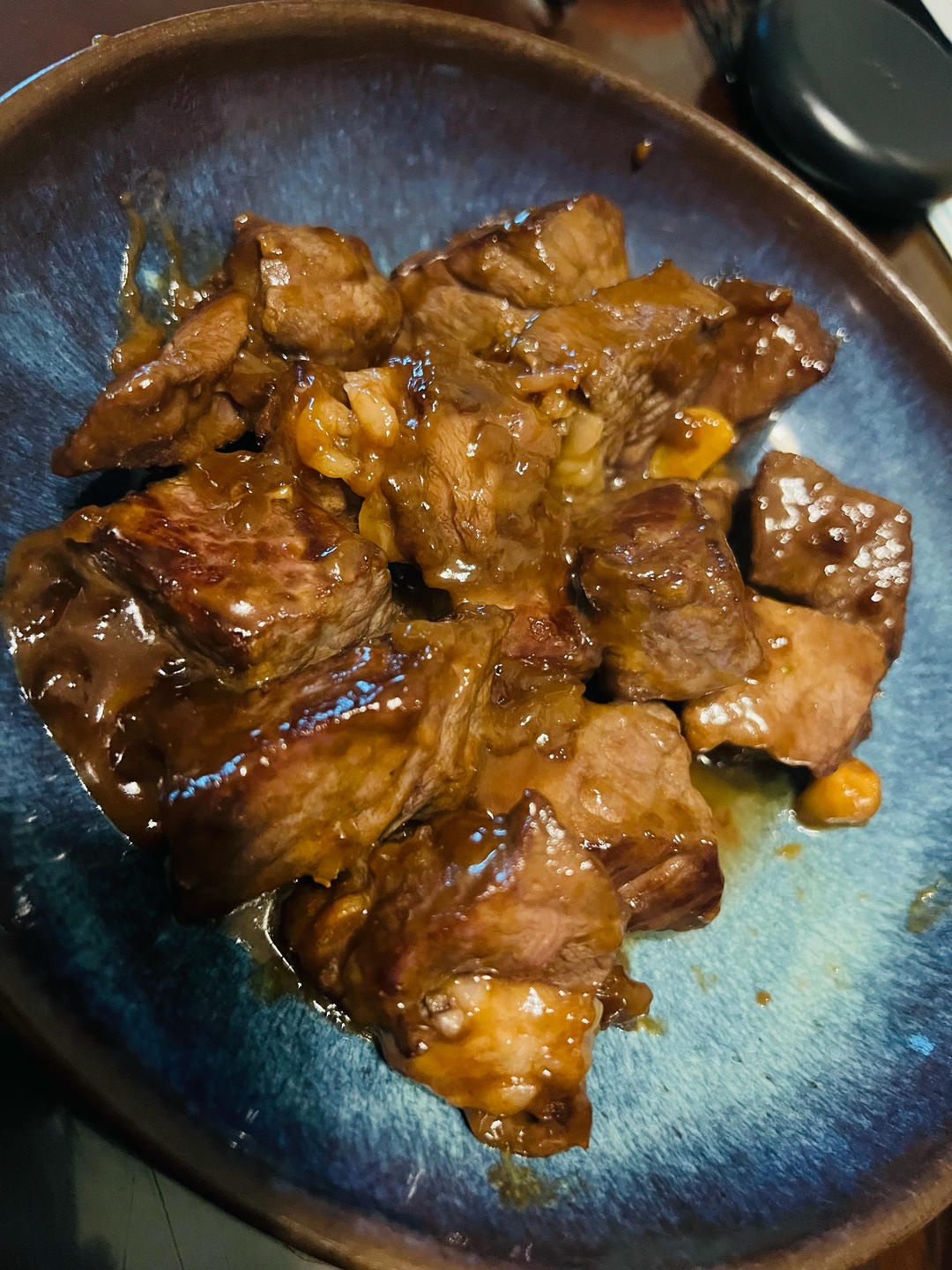 听起来就很好吃的黑椒蒜子牛肉粒