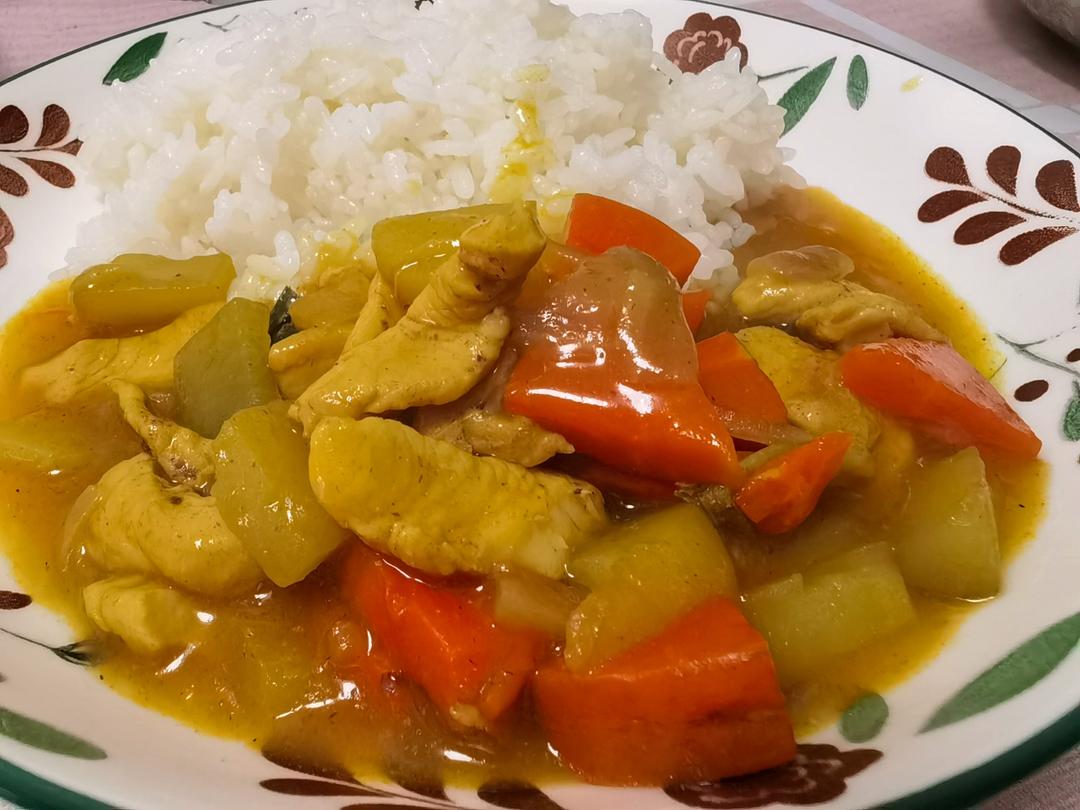 咖喱鸡肉饭