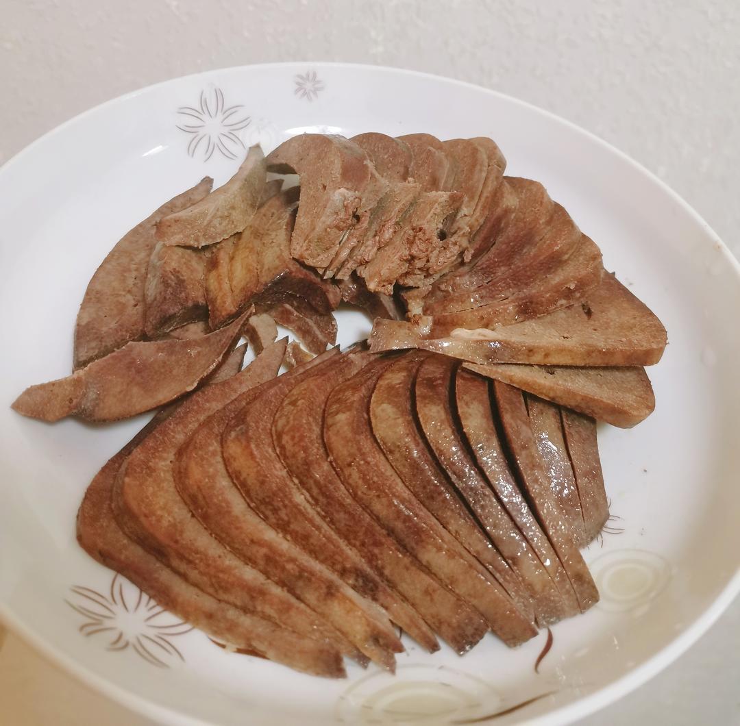 简单至极的白切猪肝