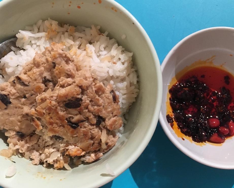 马蹄鲜菇蒸肉饼