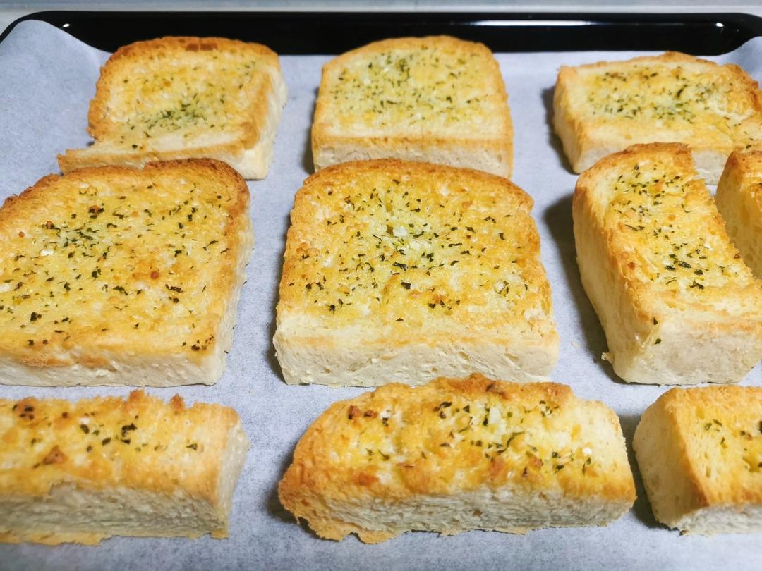 蒜香酱🧄蒜香面包片