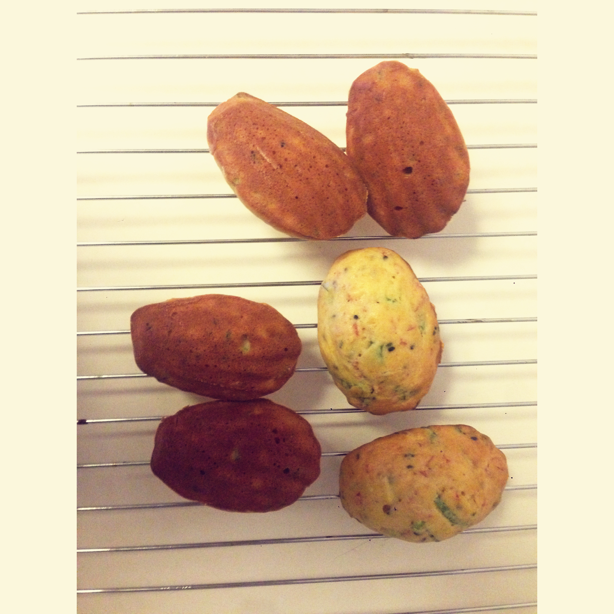 葱香芝麻玛德琳