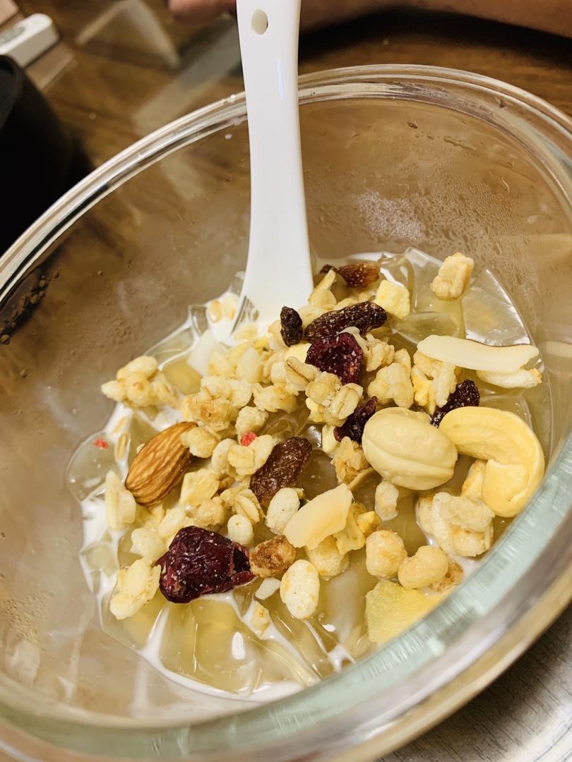 小麦当家做的海底椰菊花雪梨膏(清热解毒)