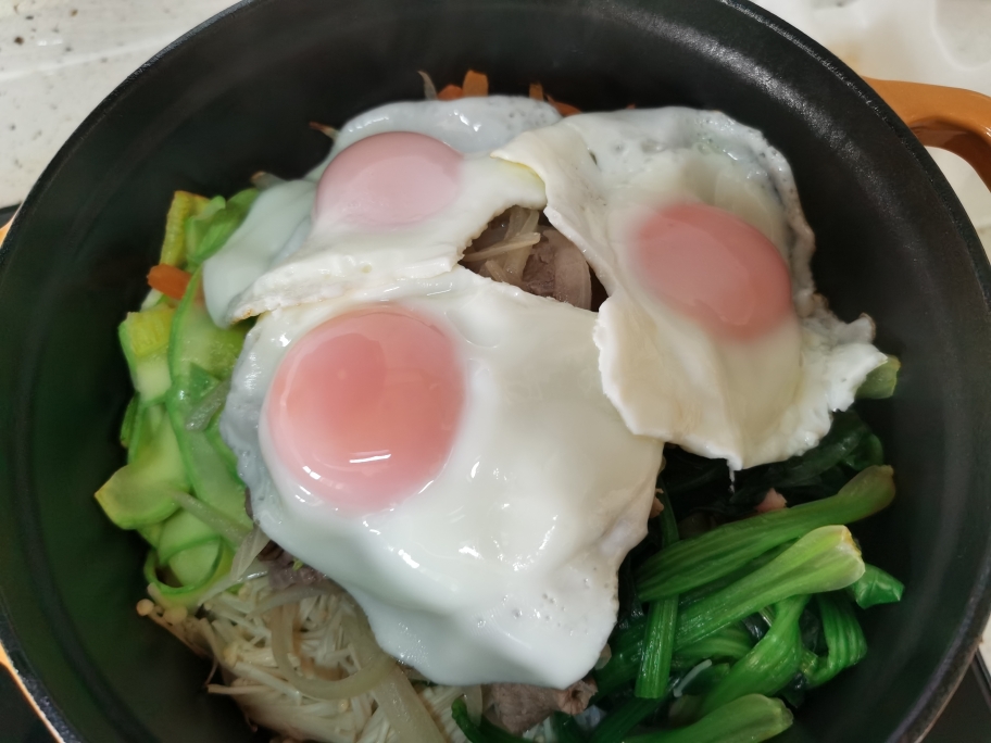 #珐琅锅食谱#韩式牛肉拌饭（同石锅拌饭，超详细步骤）的做法 步骤9