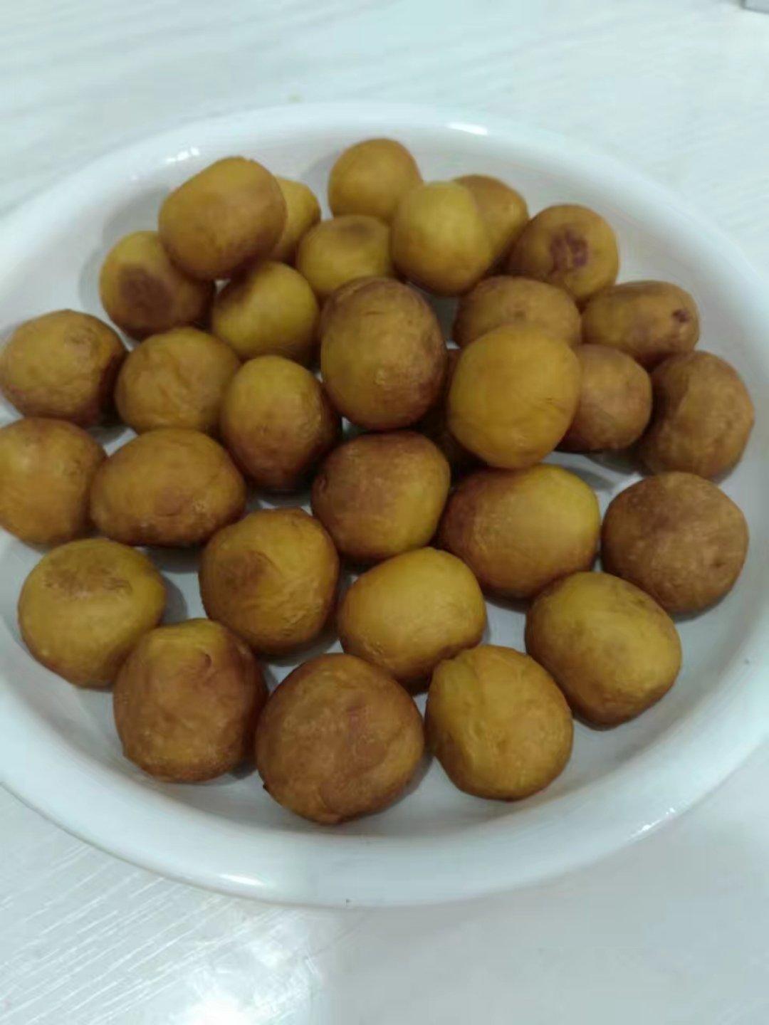 妈妈教炸的红薯丸子