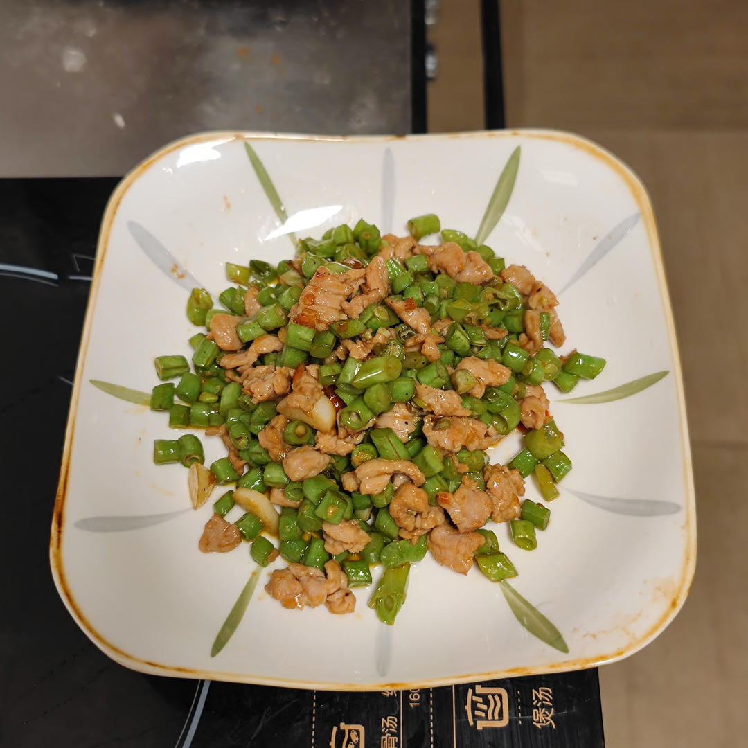 肉沫豆角下饭菜