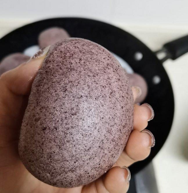 黑米粉刀切馒头