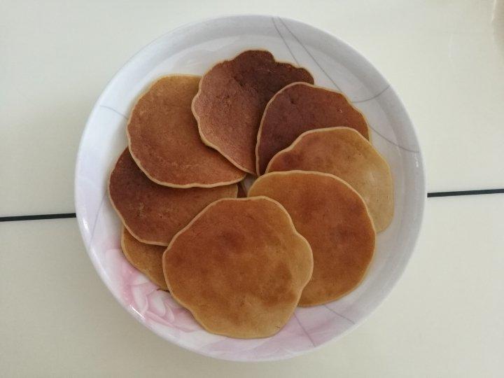 无油无糖香蕉松饼