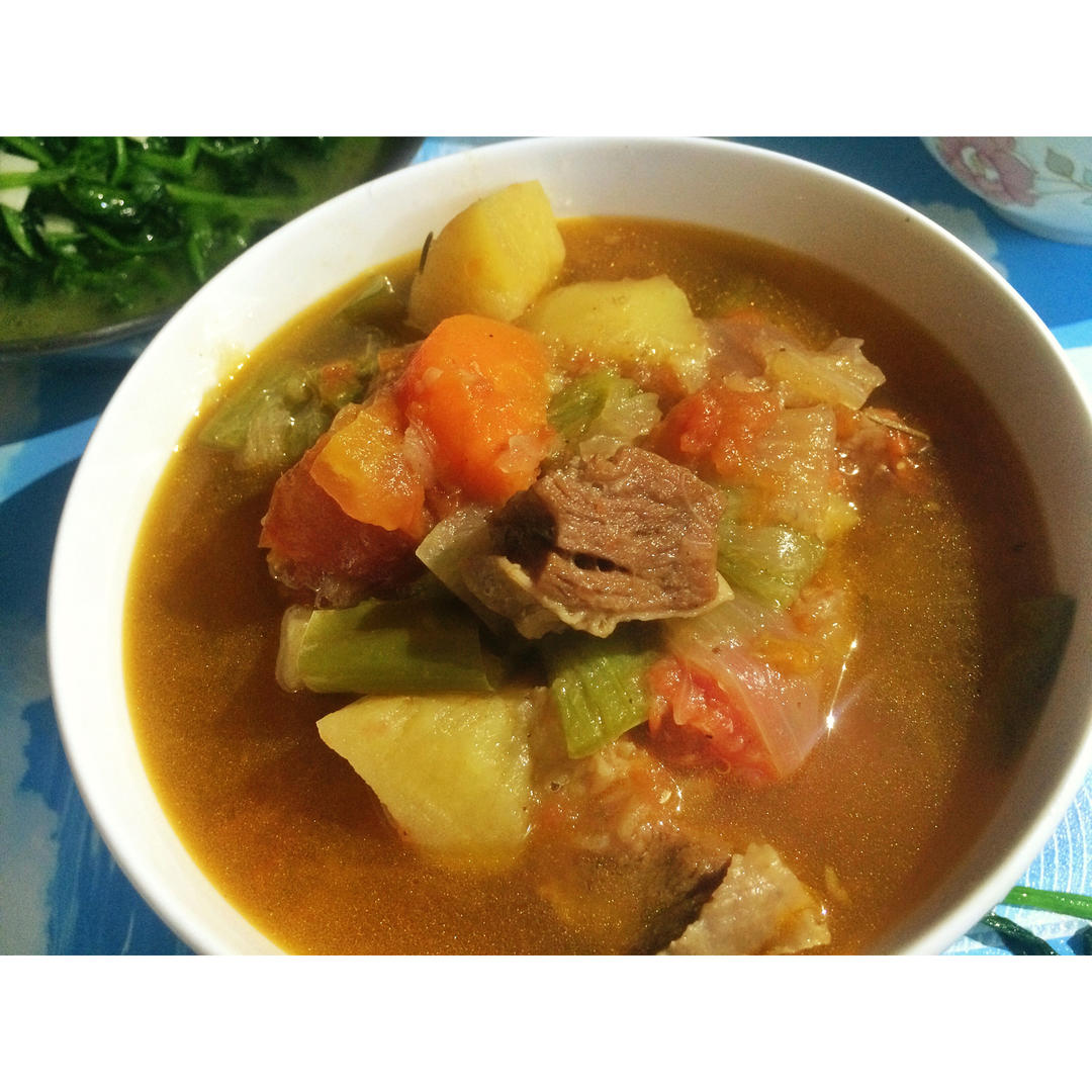 一个话唠包教包会的香浓红烩牛腩