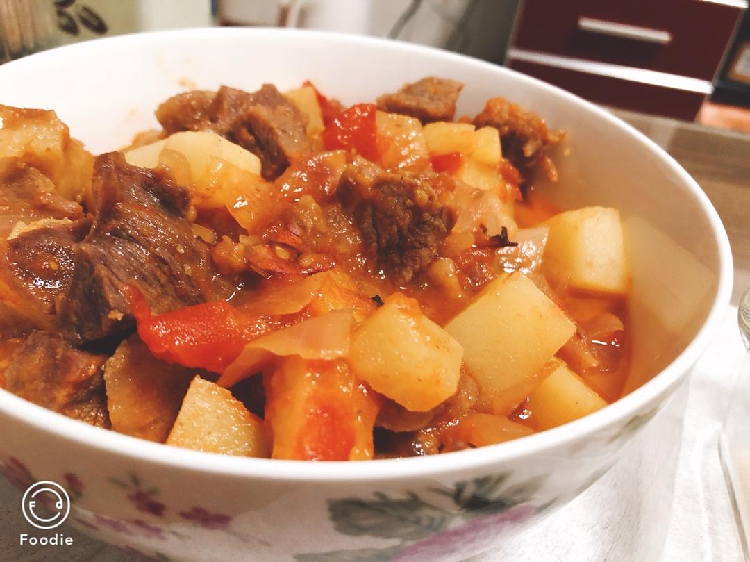 番茄土豆炖牛腩