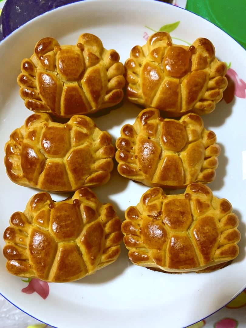 广式莲蓉（豆沙）蛋黄月饼（超详细步骤）