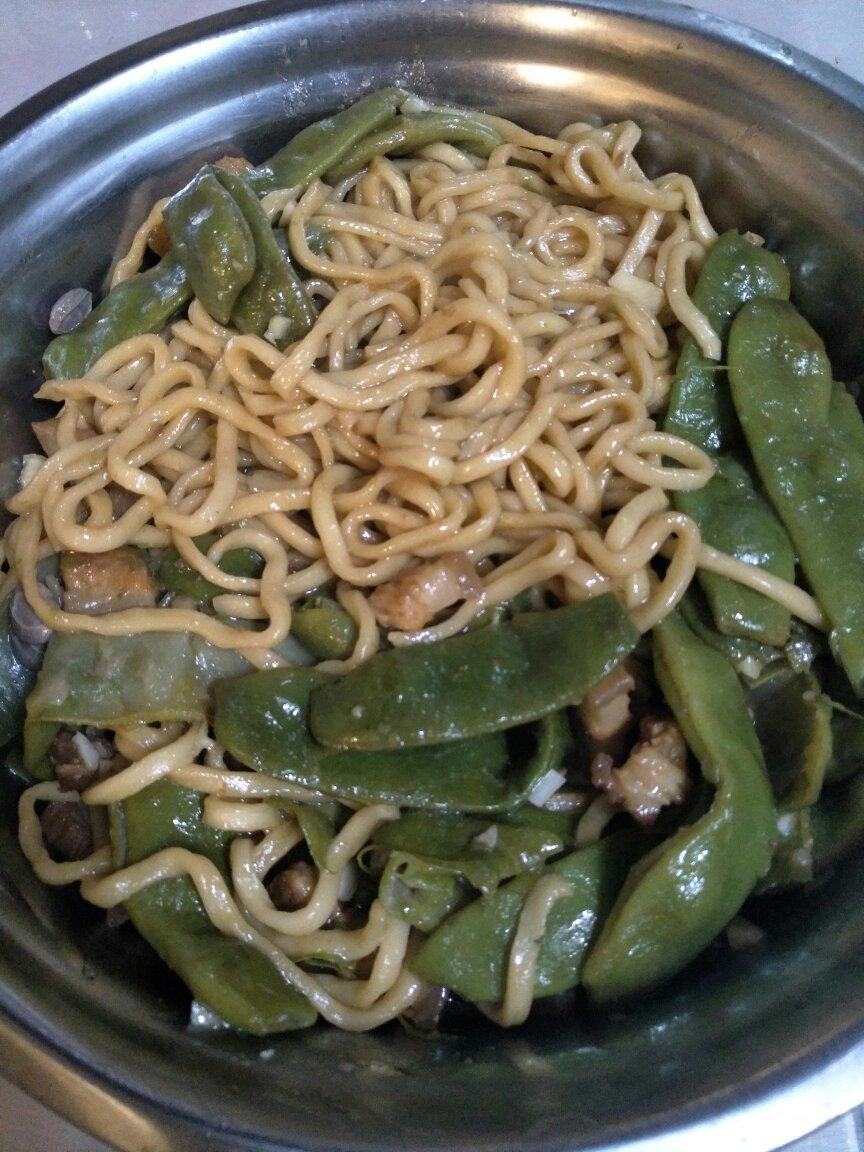 豆角焖面