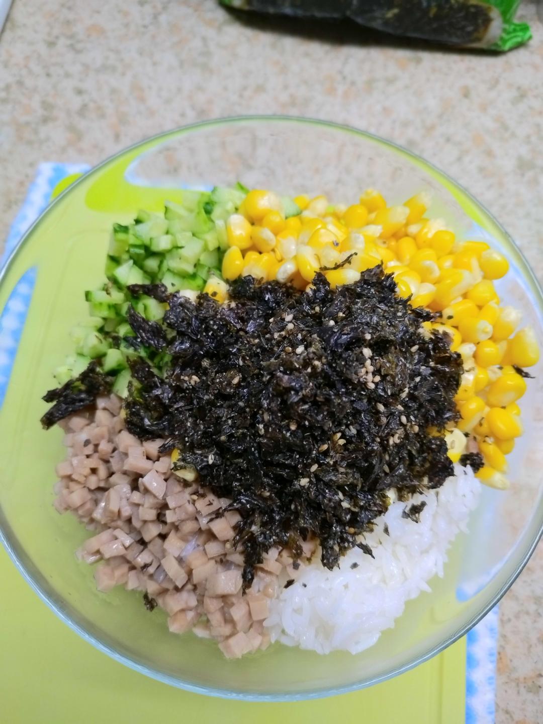 大朋友小朋友都爱吃的海苔饭团
