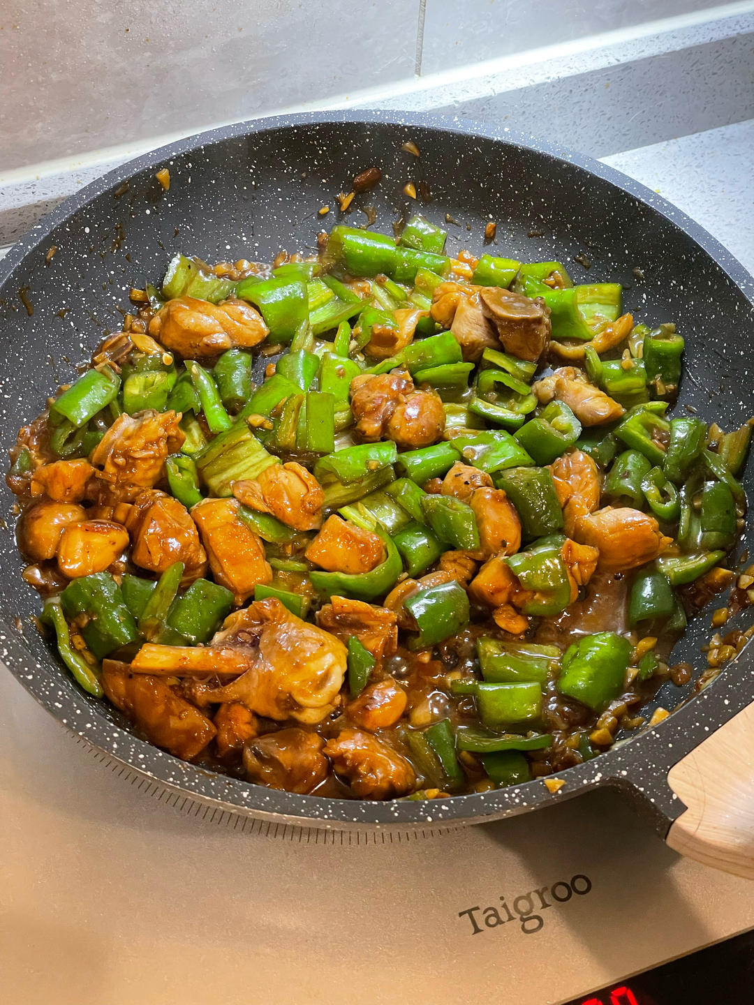 青椒炒鸡腿