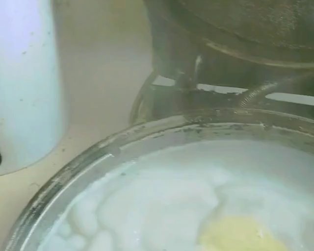 电饼铛版自制广东肠粉的做法 步骤3