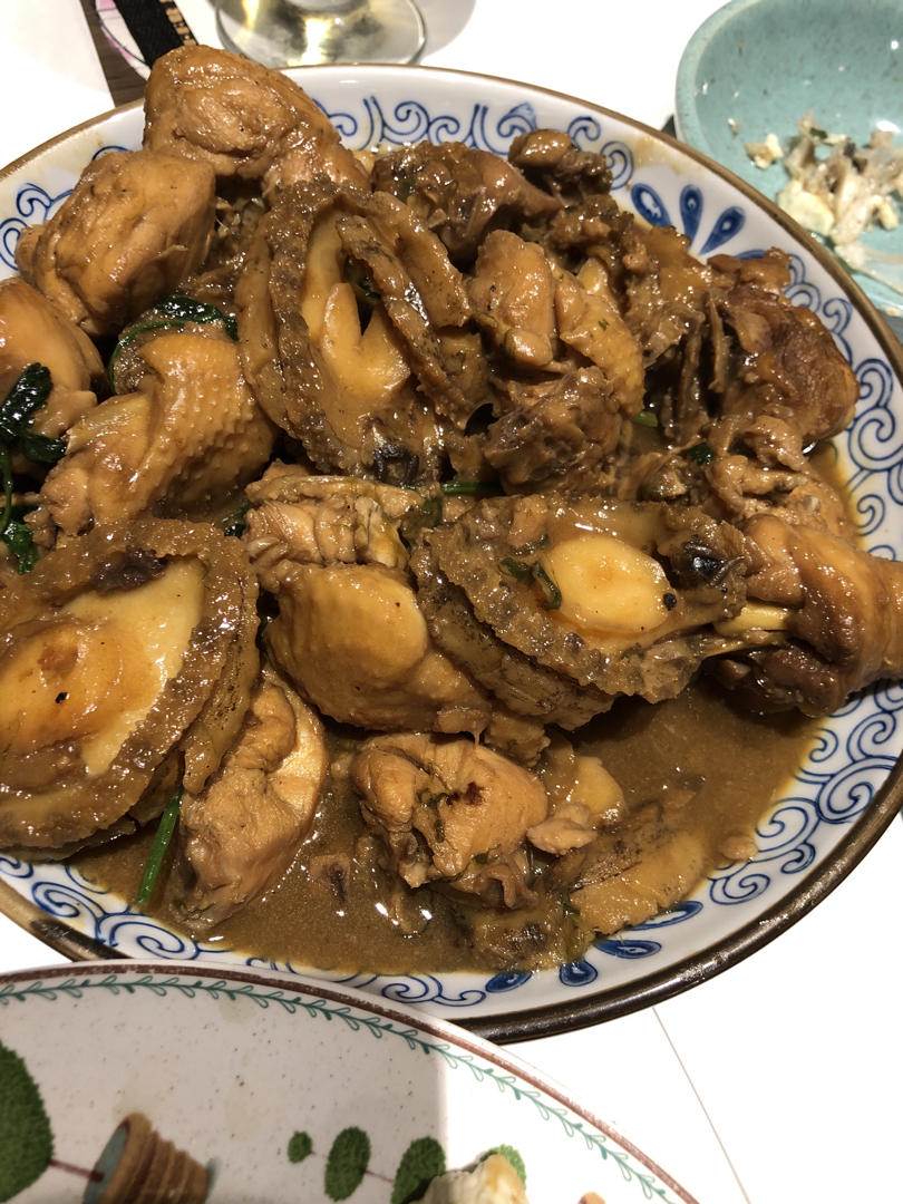 鲍鱼鸡煲