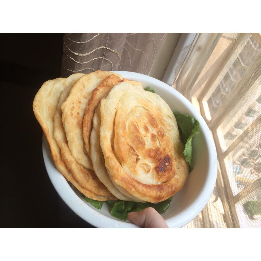 吉吉吃饭