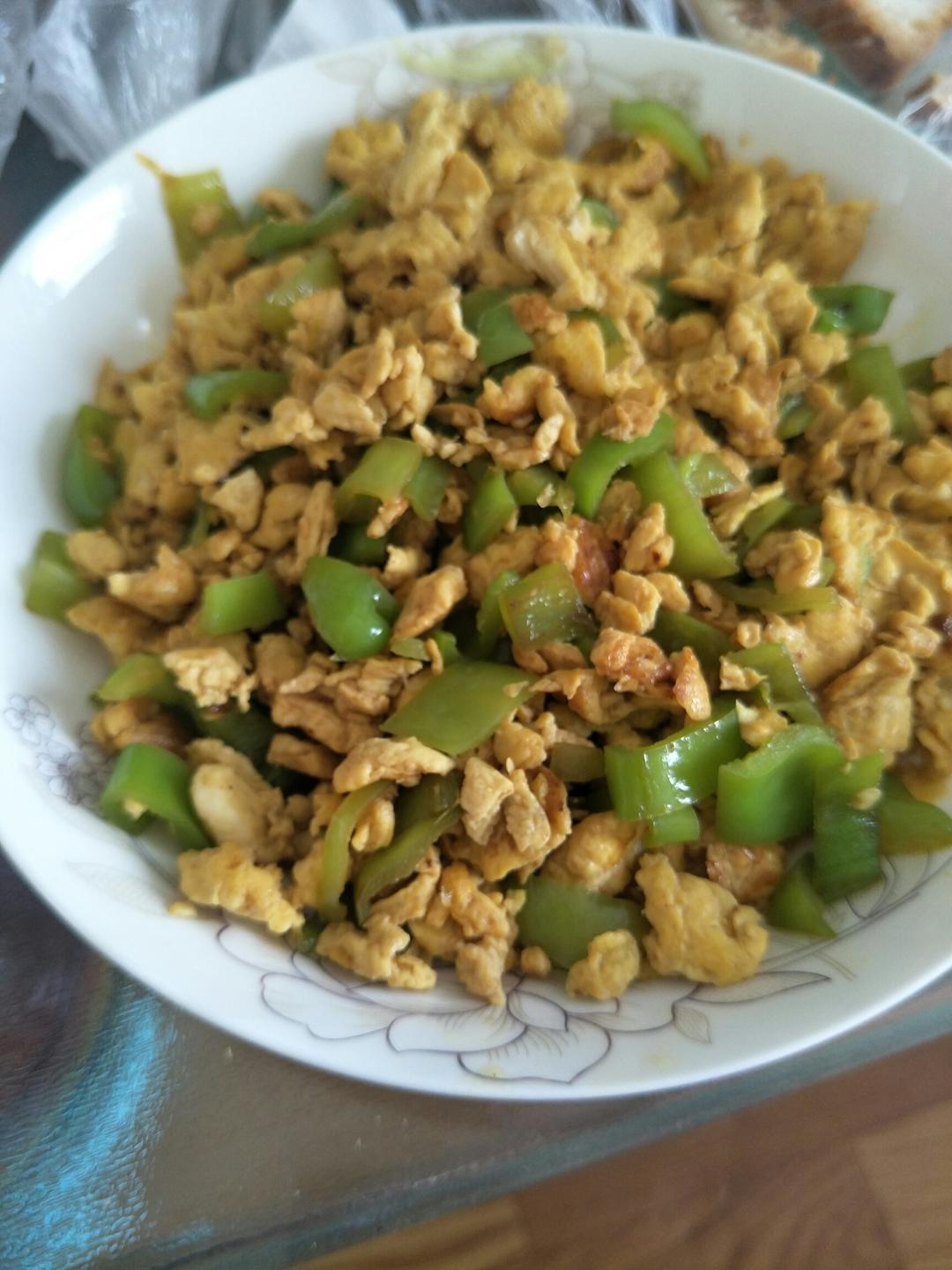 青椒炒鸡蛋