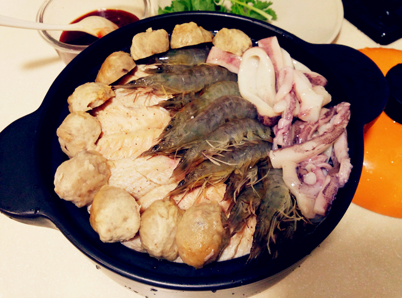 酱焖鸡翅海鲜锅的做法 步骤8